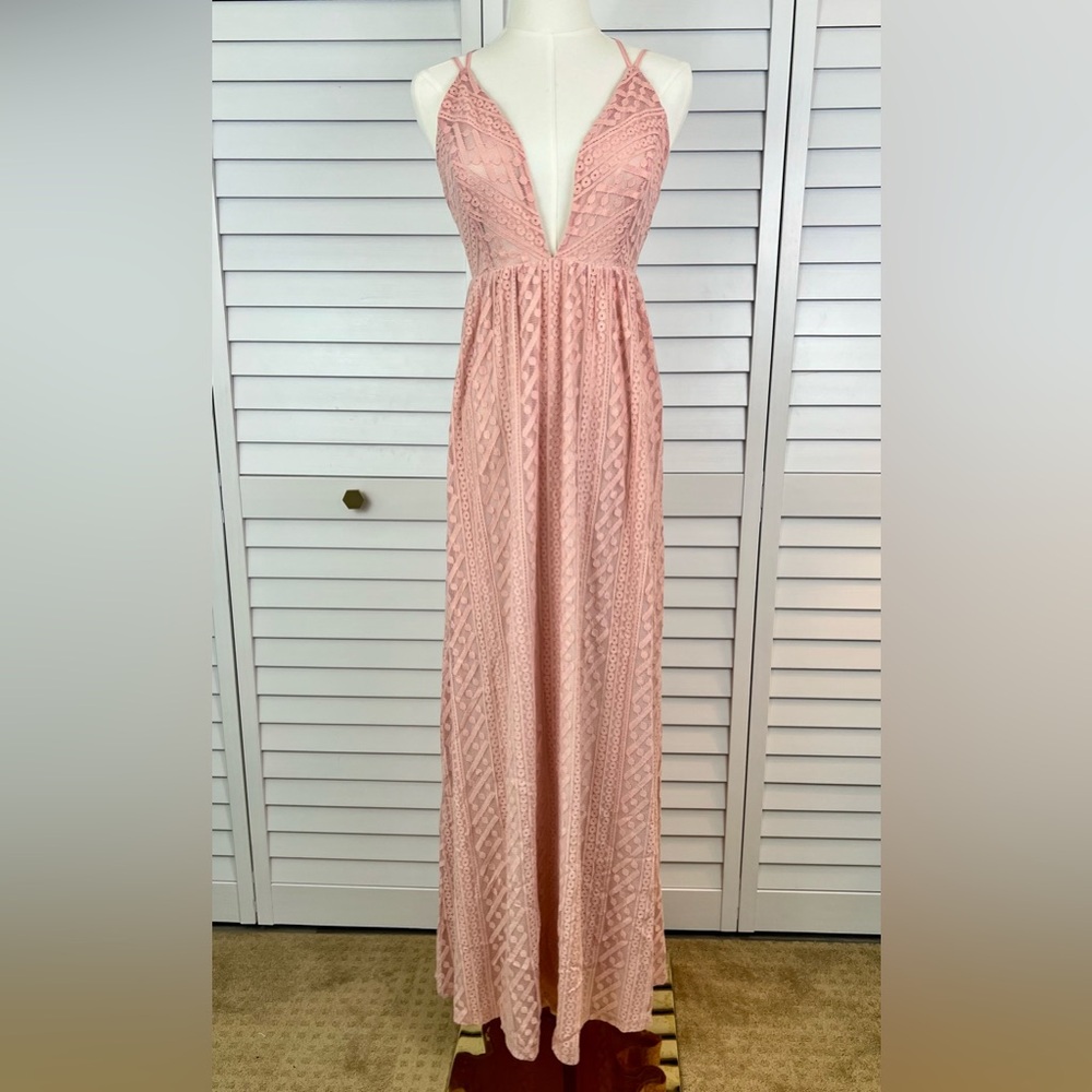 Chic Blush Maxi Dress with Deep V-Neck